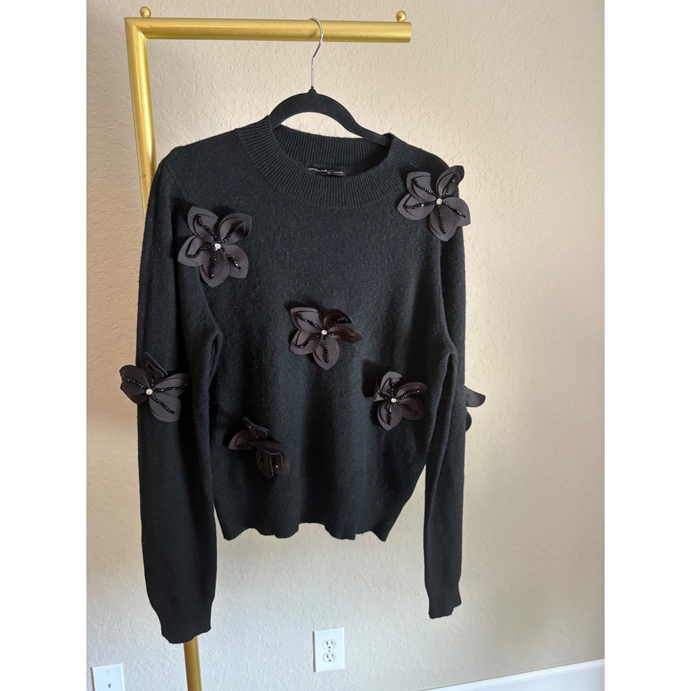 Ontwelfth Black 3D Floral Beaded Rhinestone Applique Sweater Womens Size M Art
